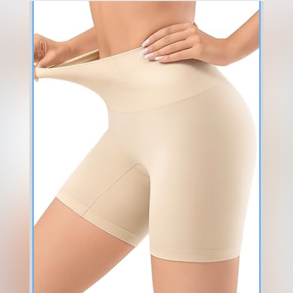 Mid-Waist Tummy Control Shaping Shorts - Cream